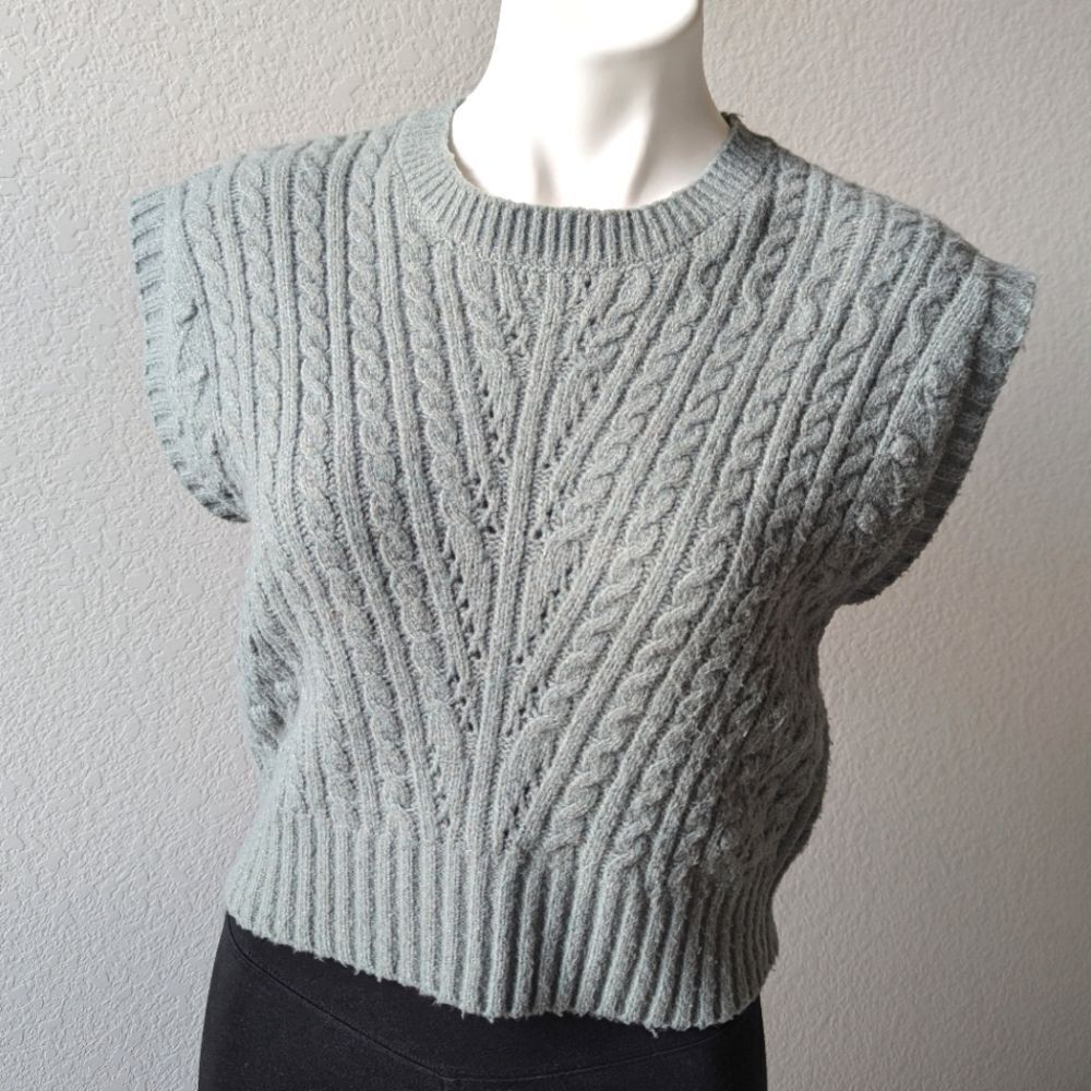Cable Knit Sweater Vest Green Gray